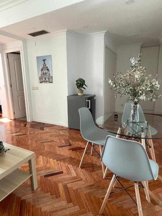 Apartamento Con Terraza Y Vistas Alcalaretiro Madrid Exterior foto