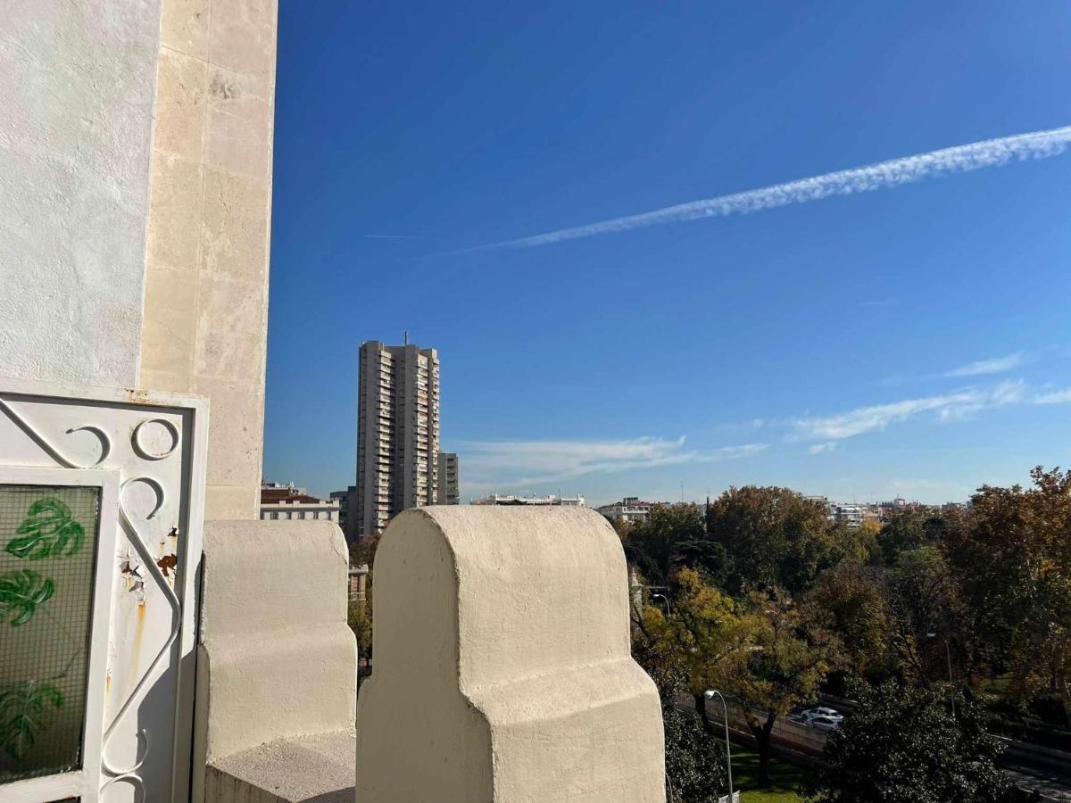 Apartamento Con Terraza Y Vistas Alcalaretiro Madrid Exterior foto